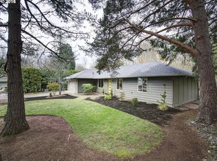 5815 SW Seymour Ct, Portland, OR 97221