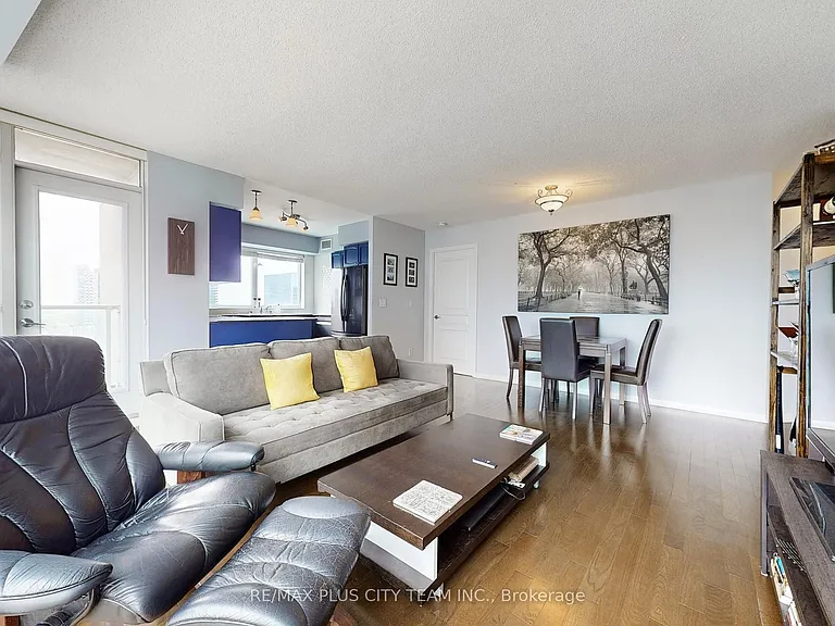 18 Yonge St #2904 — Photo 5