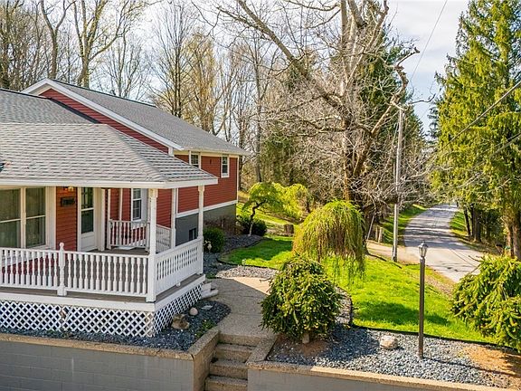 4th image of 71805 Sharon Rd