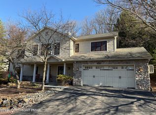 237 Longview Dr, Lake Harmony, PA