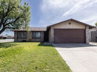 302 Blossom Dr, Ripon, CA 95366