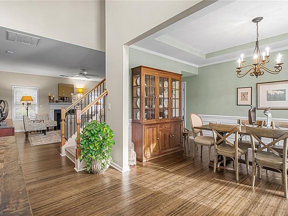 4th image of 2319 Mill Ln