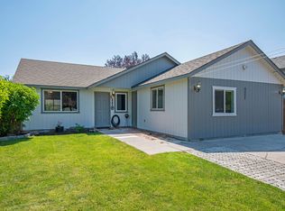 3244 SW Lava Ave, Redmond, OR 97756