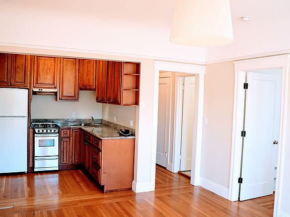4th image of 350 Laguna St APT 22