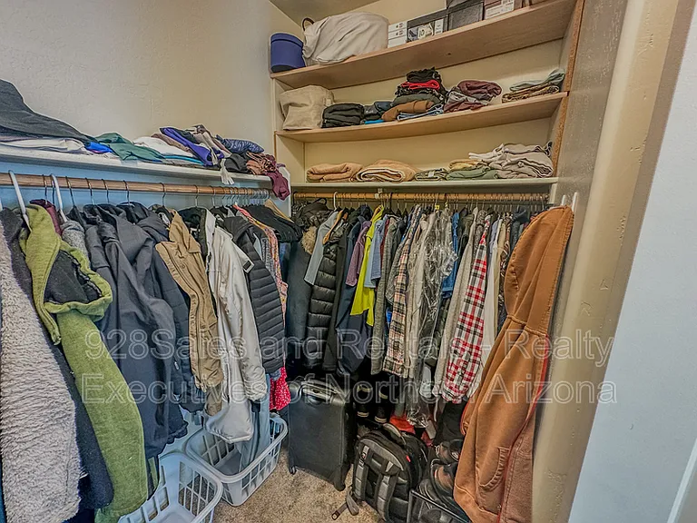 537 W Nugget Trl — Photo 45