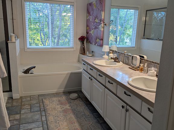 Master 5 Piece bathroom