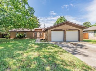 708 Simpson Ter, Bedford, TX 76021