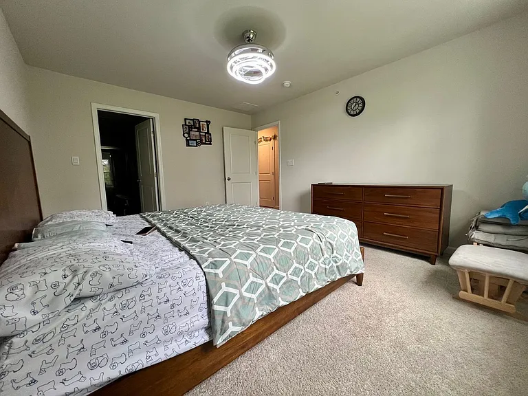 38 Fonthill Ct — Photo 51
