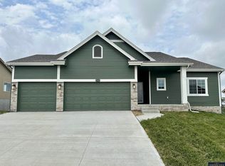 9115 S 177th St, Omaha, NE 68136