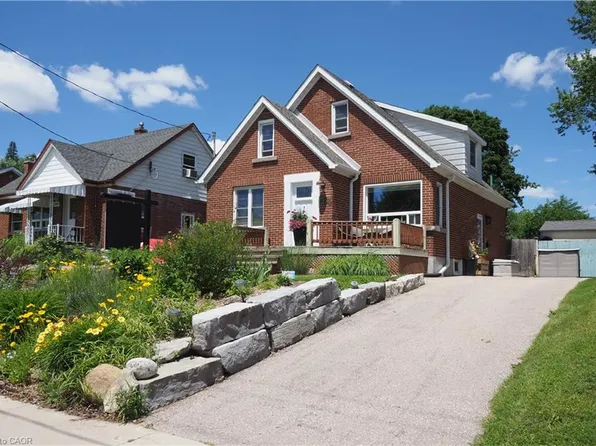 784 Elizabeth St, Kitchener, ON N2H 6H5