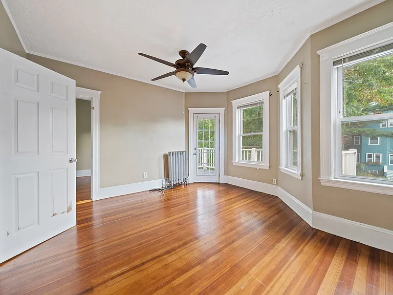 526 Talbot Ave #2 — Photo 5