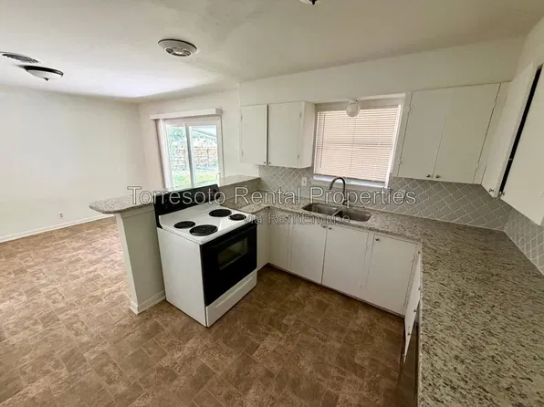 410 Hialeah Ave, San Antonio, TX 78218