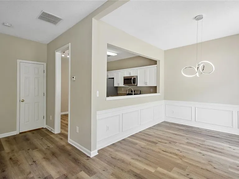 3611 Elkhorn Ct — Photo 9