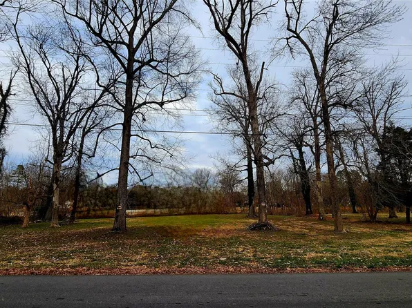 211 Fielding Rd, Charlotte, NC 28214