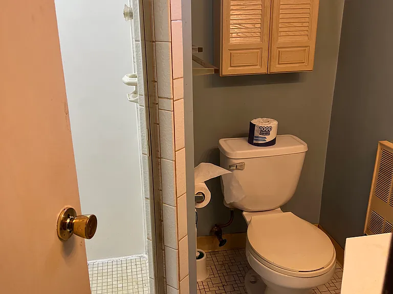 1015 E Hamilton St #1 — Photo 7