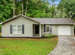 333 Agnes Ct, Lawrenceville, GA 30046