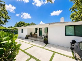 West Flagler Center, Miami, FL 33134