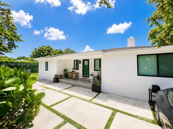 4630 SW 3rd St, Miami, FL 33134