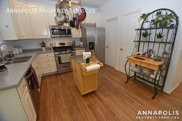 307 Mainsail Dr — Photo 4