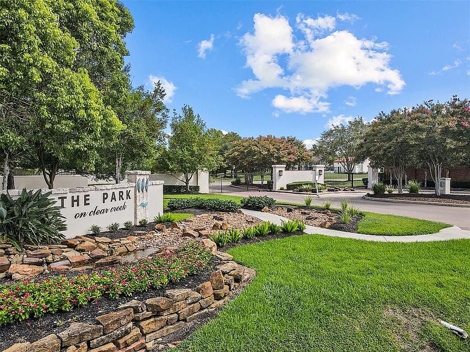 1st image of 3305 Castle Creek Ct