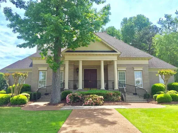 715 River Oaks Blvd, Searcy, AR 72143