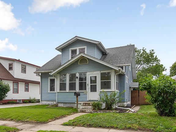 3rd image of 3229 East Ave