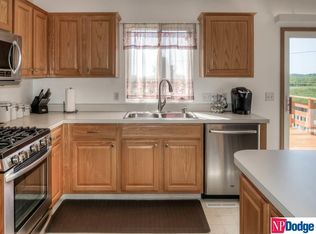 11867 Bauman Ave, Omaha, NE 68164