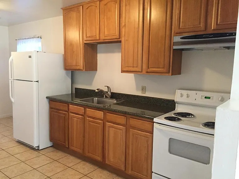 21 Holcomb Ct — Photo 12