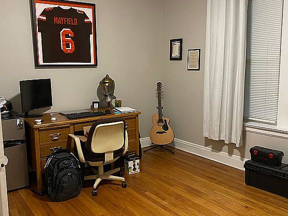 2nd bedroom/office