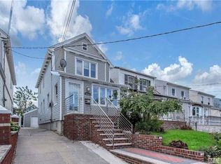 9040 207th St, Jamaica, NY 11428