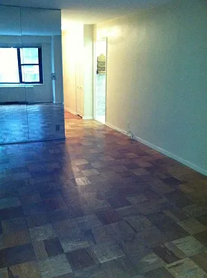 Rented by Concept Real Estate Group | media 8