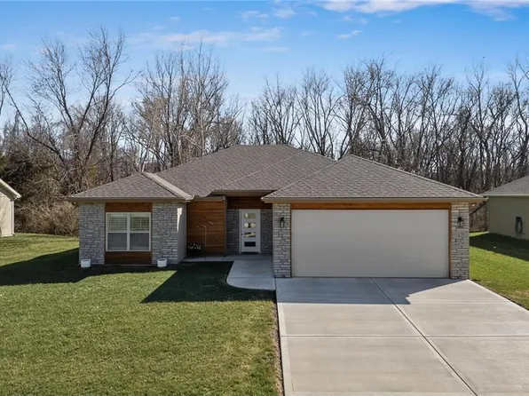 1313 Kristie Cir, Excelsior Springs, MO 64024