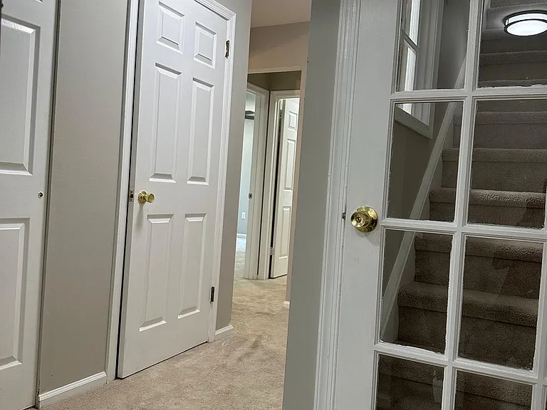 758 Shropshire Dr — Photo 19