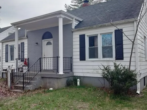 214 Iroquois Ave, Louisville, KY 40214