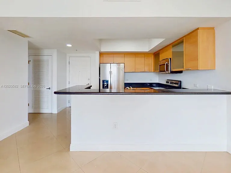 140 S Dixie Hwy #907 — Photo 4