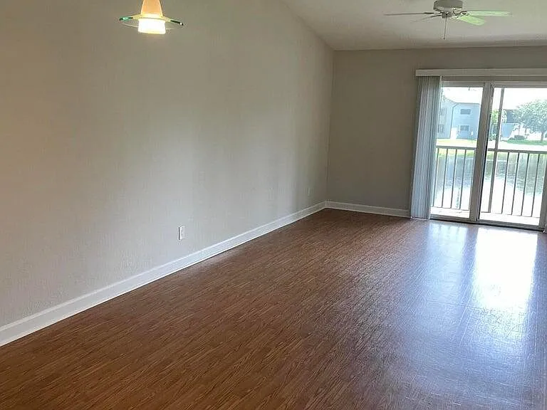 3031 SE Aster Ln #608 — Photo 5