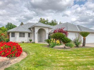 3225 Filbert Ave, Clovis, CA 93611