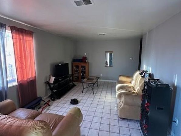 denver-colorado-444262140 picture