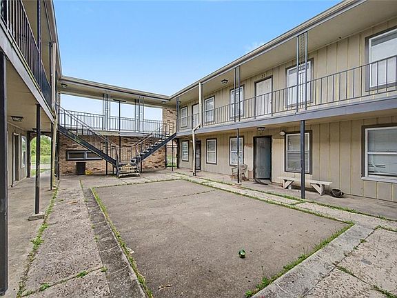 2nd image of 6711-6817 Tara Ln