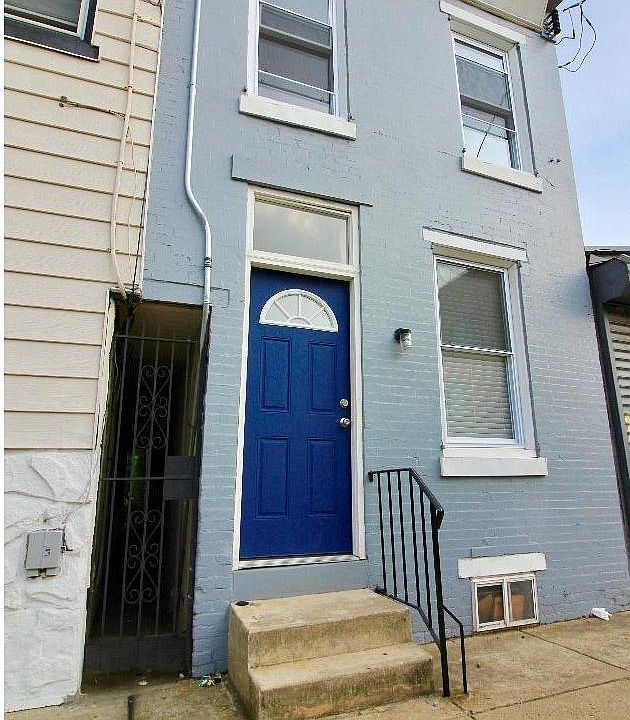 1st image of 2605 Coral St