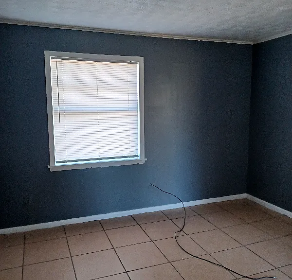 2401 S Linden St #3 — Photo 2