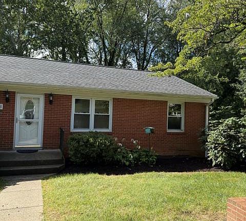 3rd image of 1905 Swanson Dr