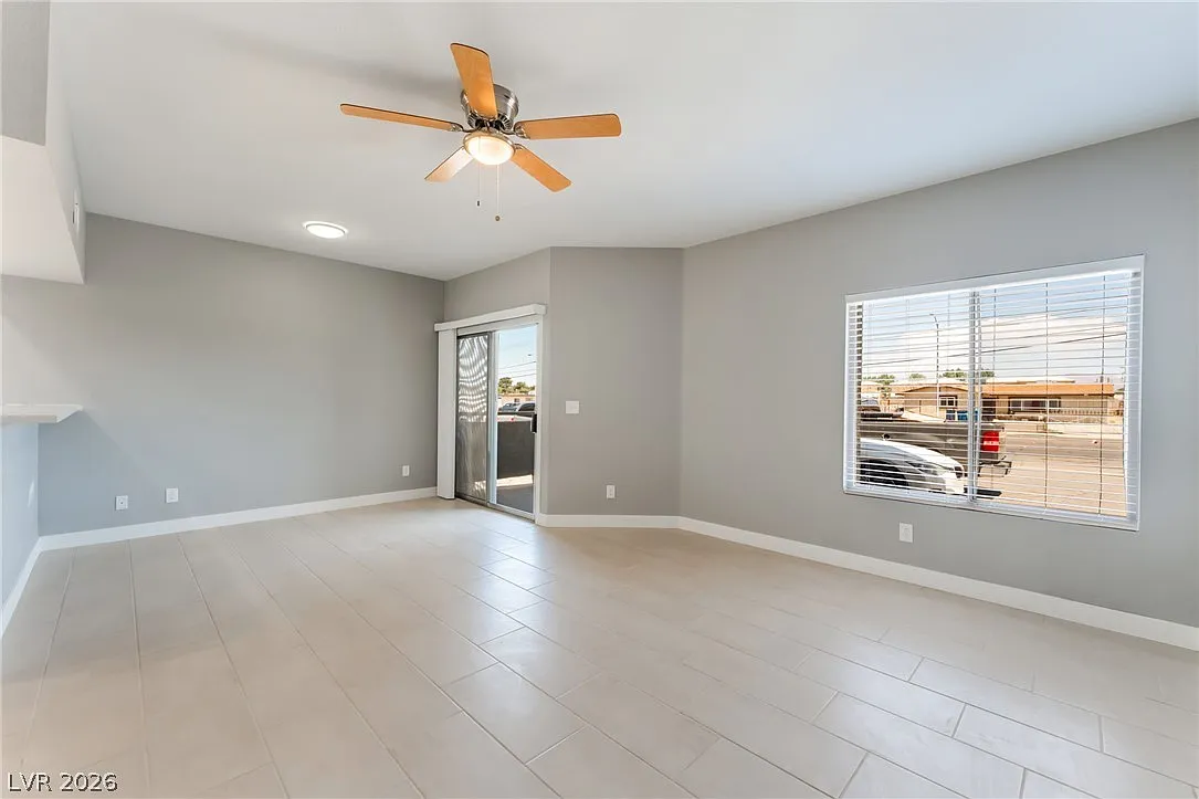 5689 E Lake Mead Blvd — Photo 2