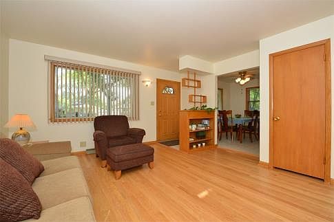 3rd image of 2219 N 117th St