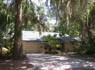1188 N McDonald St, Mount Dora, FL 32757