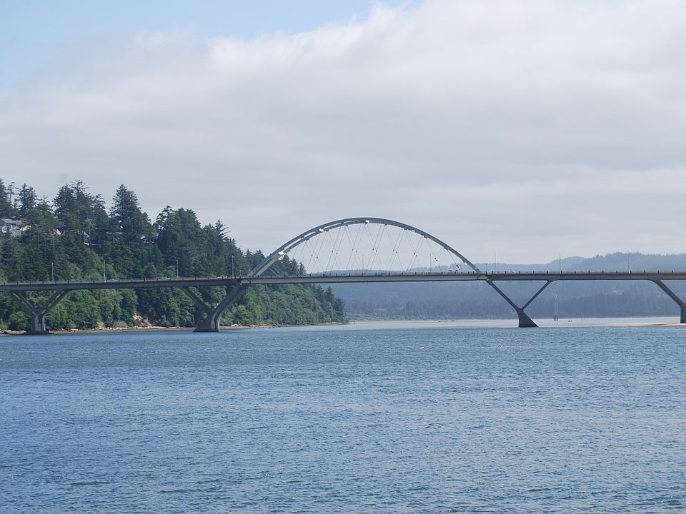 1st image of 209 NW Alsea Bay Dr
