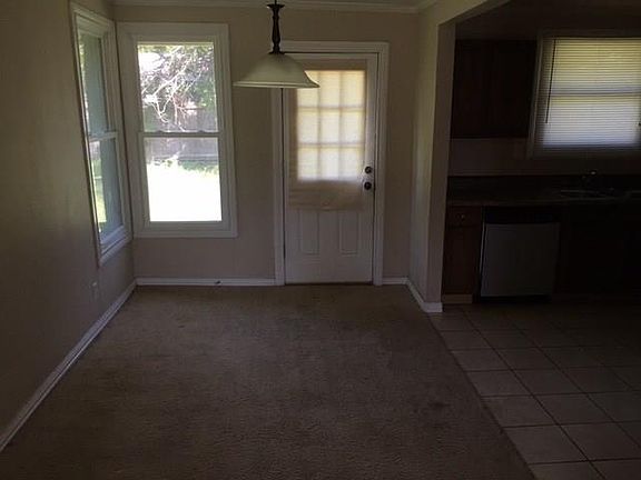 3rd image of 403 League St N
