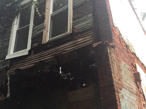 4th image of 2616 W Cumberland St