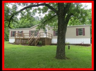 556 E 380th Rd, Dunnegan, MO 65640