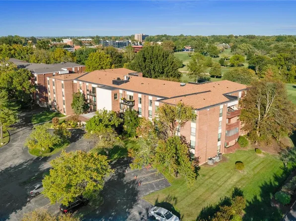 564 Sarah Ln APT 204, Saint Louis, MO 63141